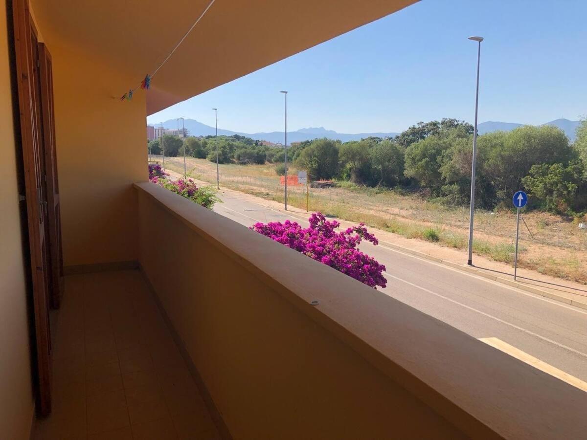 Magic Dalu Con Posto Auto Διαμέρισμα Όλμπια Εξωτερικό φωτογραφία